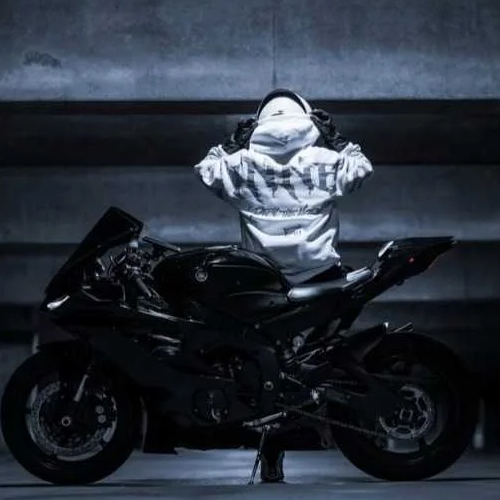 دانلود اهنگ عزیزم بپر بالا بیا پشتم سوار شو جون